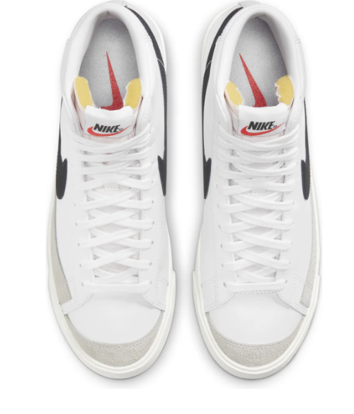 Nike Blazer Mid ’77 Vintage Sneakers – White / Black