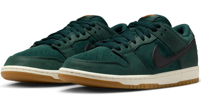 Nike SB Dunk Low Orange Label Skate Shoes – Deep Fir / Gum