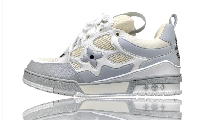 Skate-Inspired Sneakers – Grey