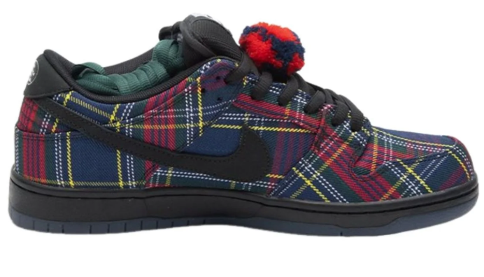 Nike SB x Nardwuar Dunk Low Skate Shoes – Tartan