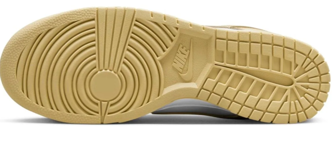 Nike Dunk Low Sneakers – Team Gold / White
